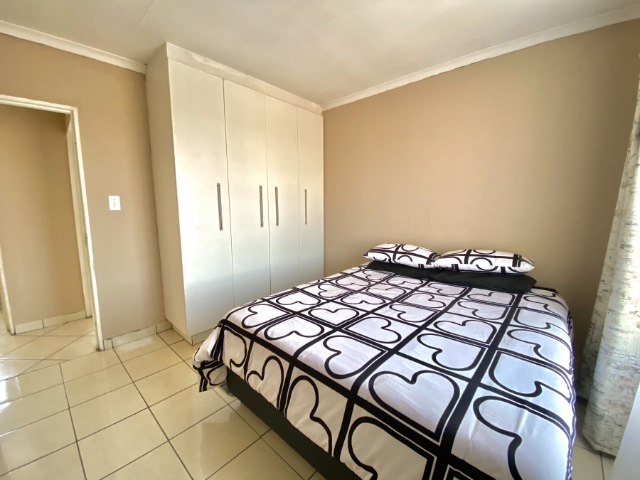 2 Bedroom Property for Sale in Northgate Gauteng