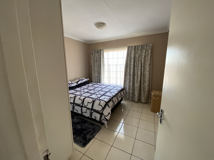 2 Bedroom Property for Sale in Northgate Gauteng