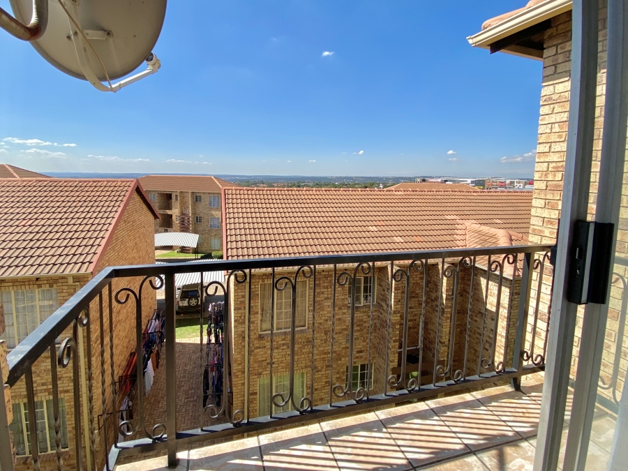 2 Bedroom Property for Sale in Northgate Gauteng