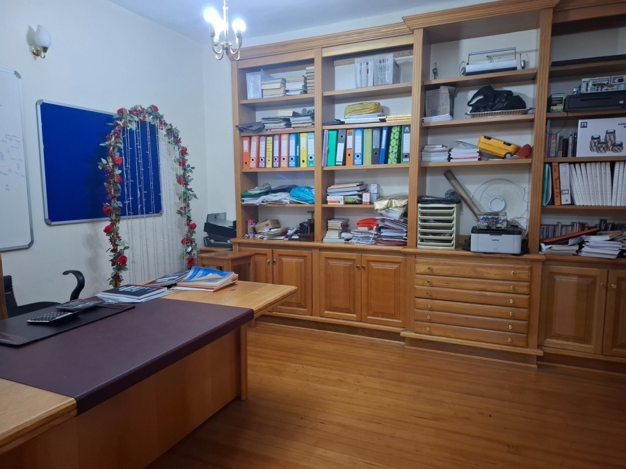 4 Bedroom Property for Sale in Lakefield Gauteng