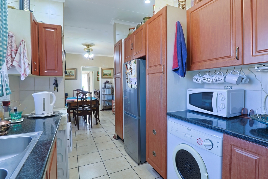 3 Bedroom Property for Sale in Suideroord Gauteng