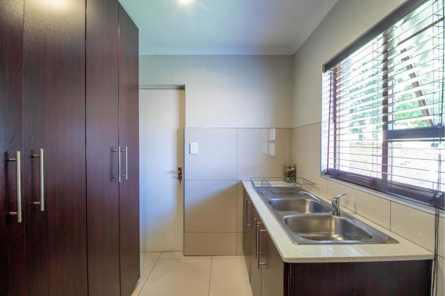 3 Bedroom Property for Sale in Greenstone Hill Gauteng