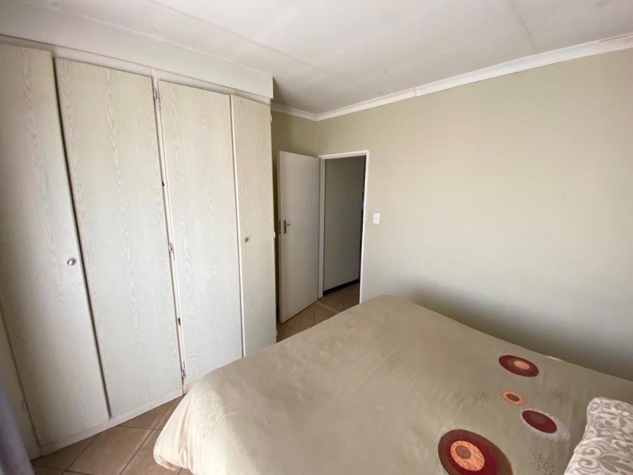 To Let 2 Bedroom Property for Rent in Mooikloof Ridge Gauteng