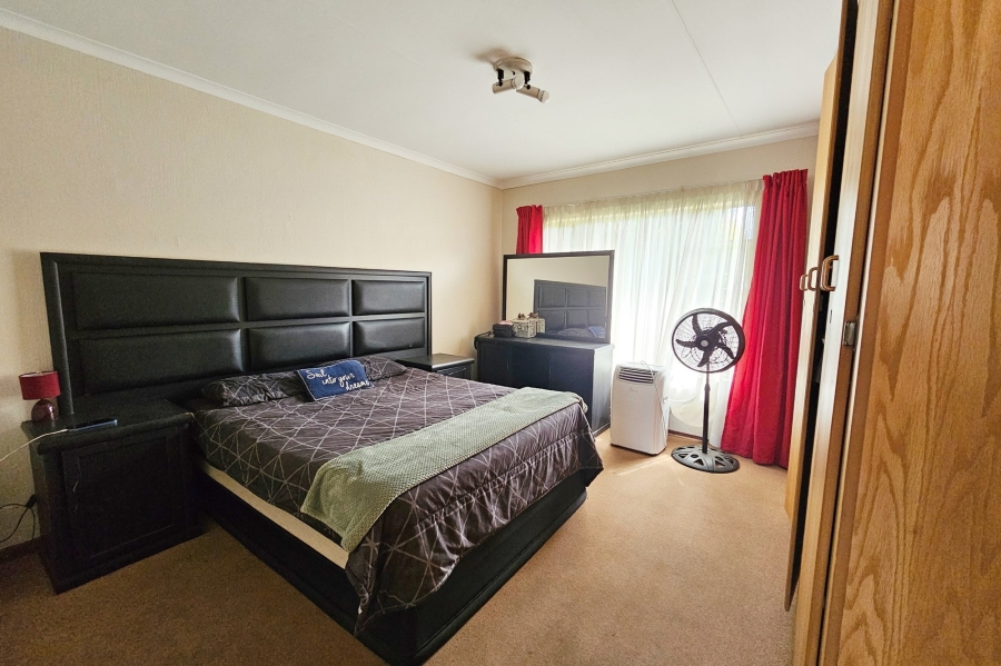 3 Bedroom Property for Sale in Clubview Gauteng