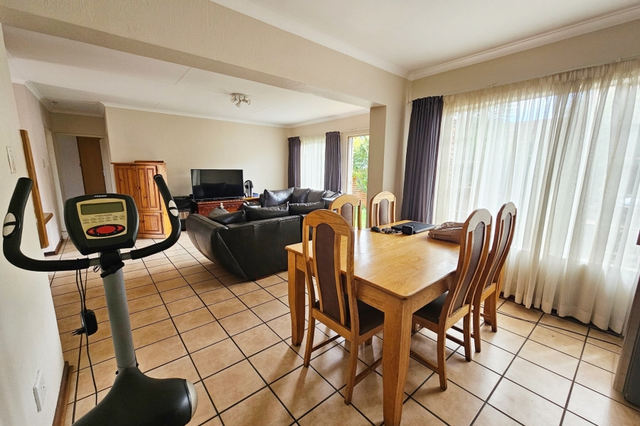 3 Bedroom Property for Sale in Clubview Gauteng