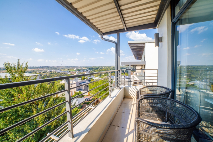 To Let 1 Bedroom Property for Rent in Fourways Gauteng