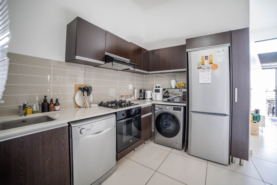 To Let 1 Bedroom Property for Rent in Fourways Gauteng