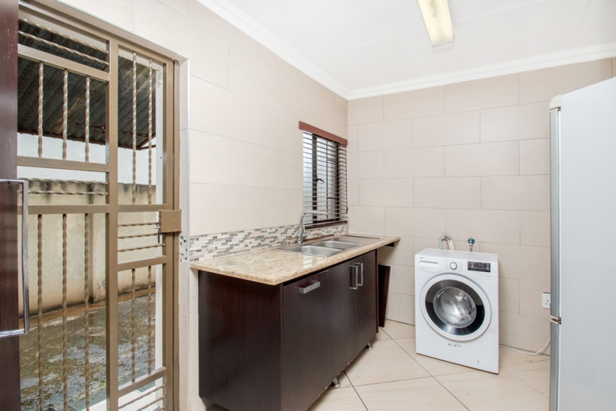 3 Bedroom Property for Sale in Noordheuwel Gauteng