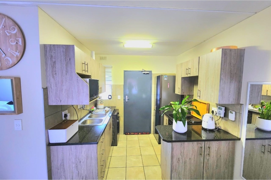 2 Bedroom Property for Sale in Montana Gauteng