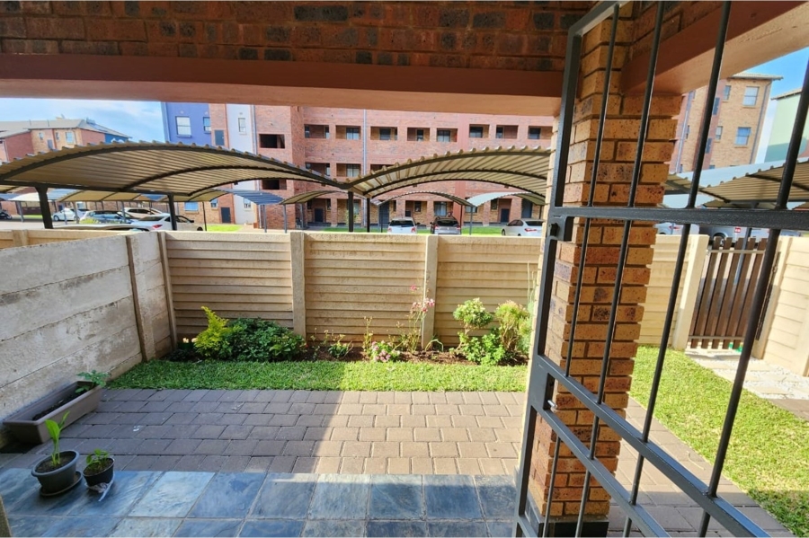 2 Bedroom Property for Sale in Montana Gauteng