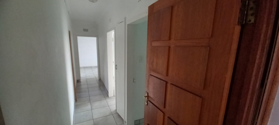 To Let 3 Bedroom Property for Rent in Wilro Park Gauteng