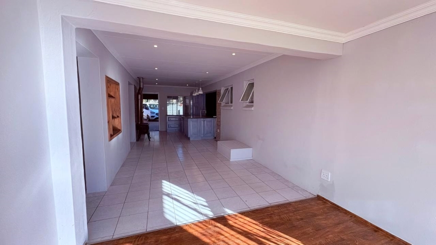 5 Bedroom Property for Sale in Brenthurst Gauteng