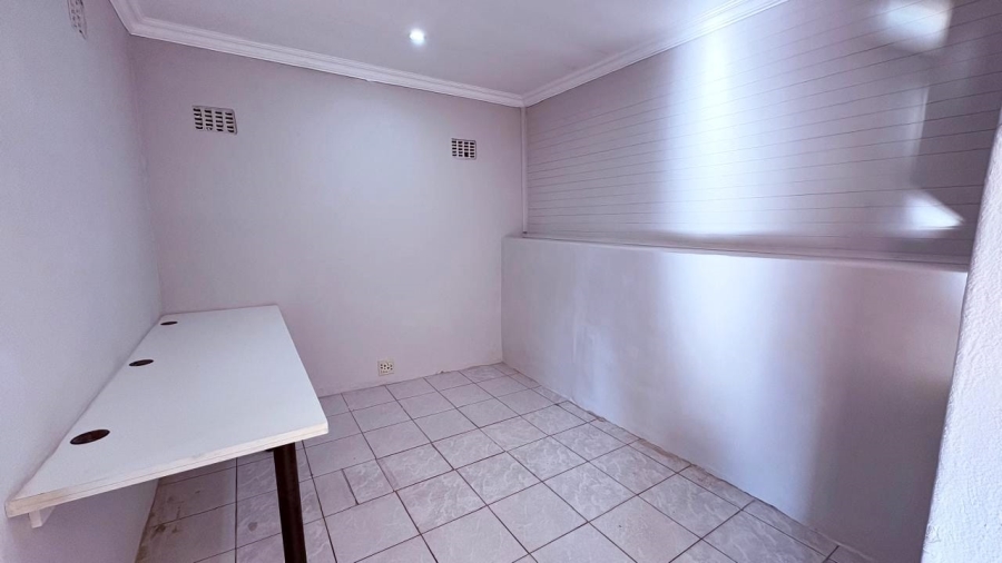 5 Bedroom Property for Sale in Brenthurst Gauteng