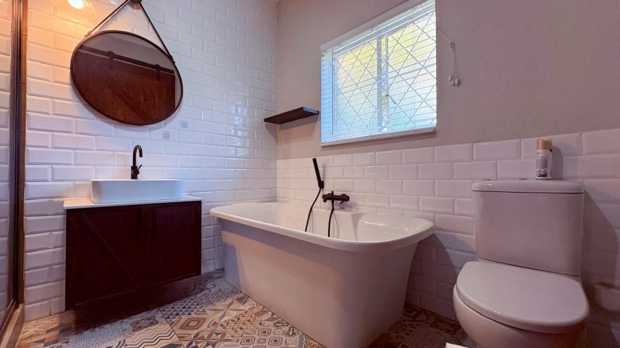 5 Bedroom Property for Sale in Brenthurst Gauteng