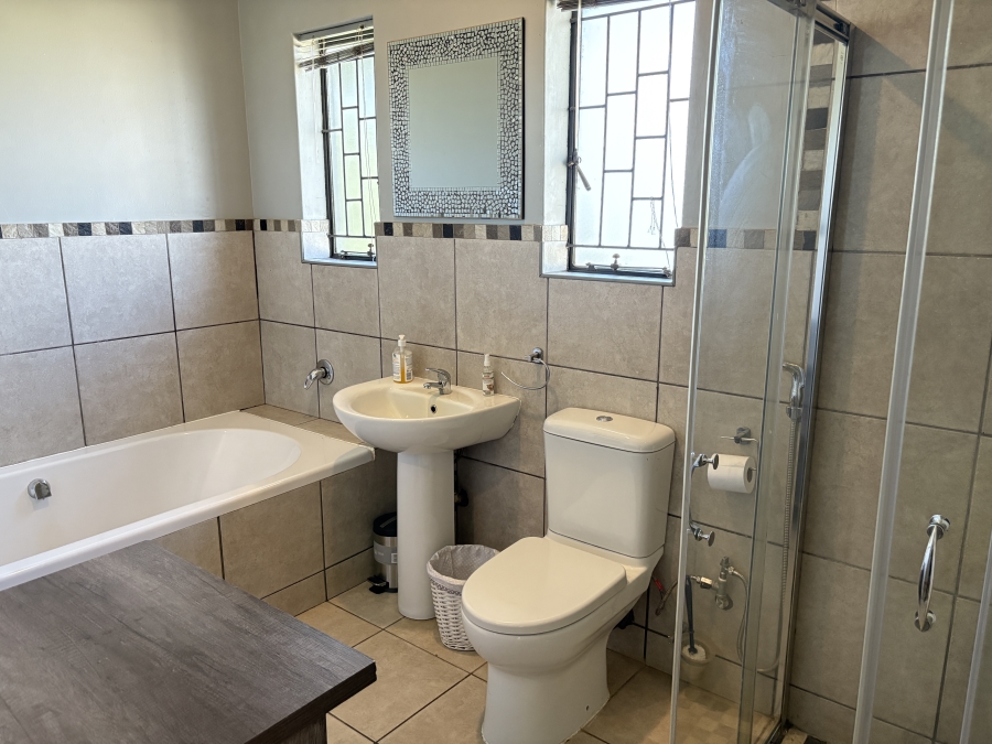 3 Bedroom Property for Sale in Florida Glen Gauteng