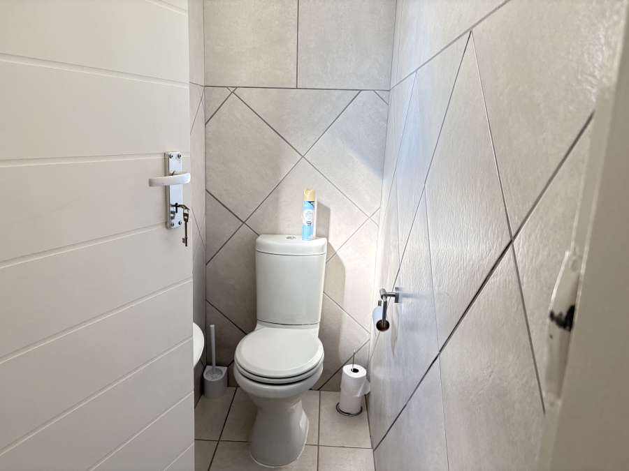 3 Bedroom Property for Sale in Florida Glen Gauteng