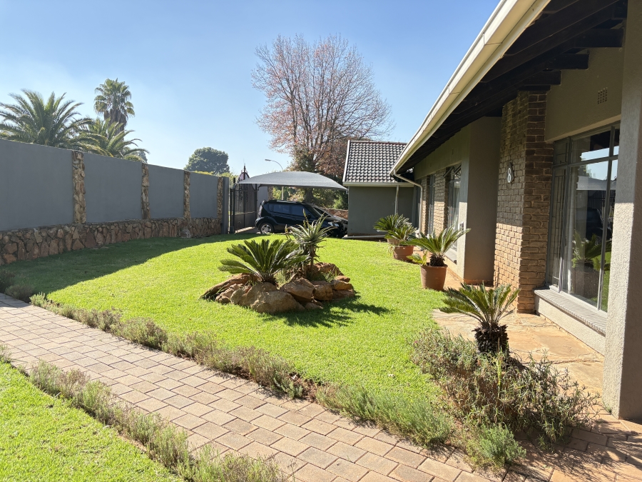 3 Bedroom Property for Sale in Florida Glen Gauteng