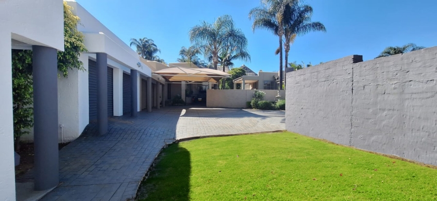 3 Bedroom Property for Sale in Faerie Glen Gauteng