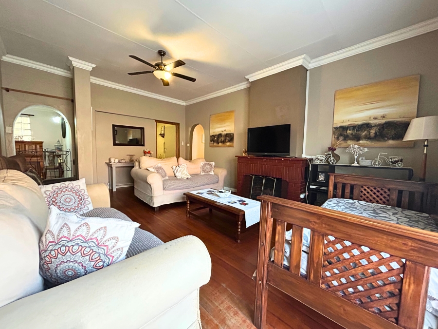 5 Bedroom Property for Sale in Valhalla Gauteng