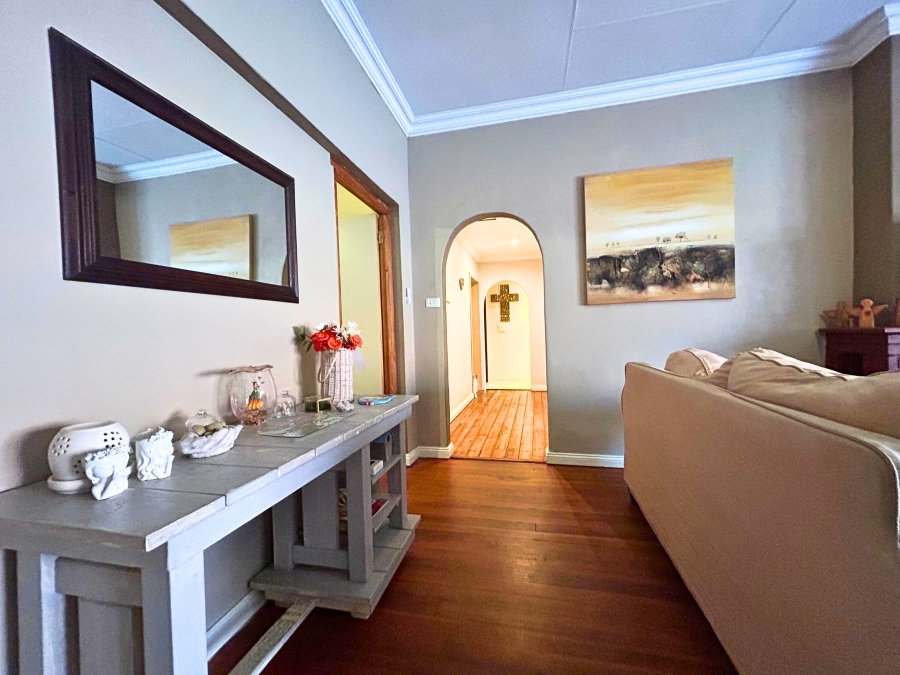 5 Bedroom Property for Sale in Valhalla Gauteng