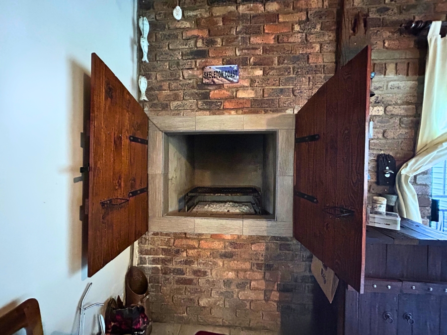 5 Bedroom Property for Sale in Valhalla Gauteng