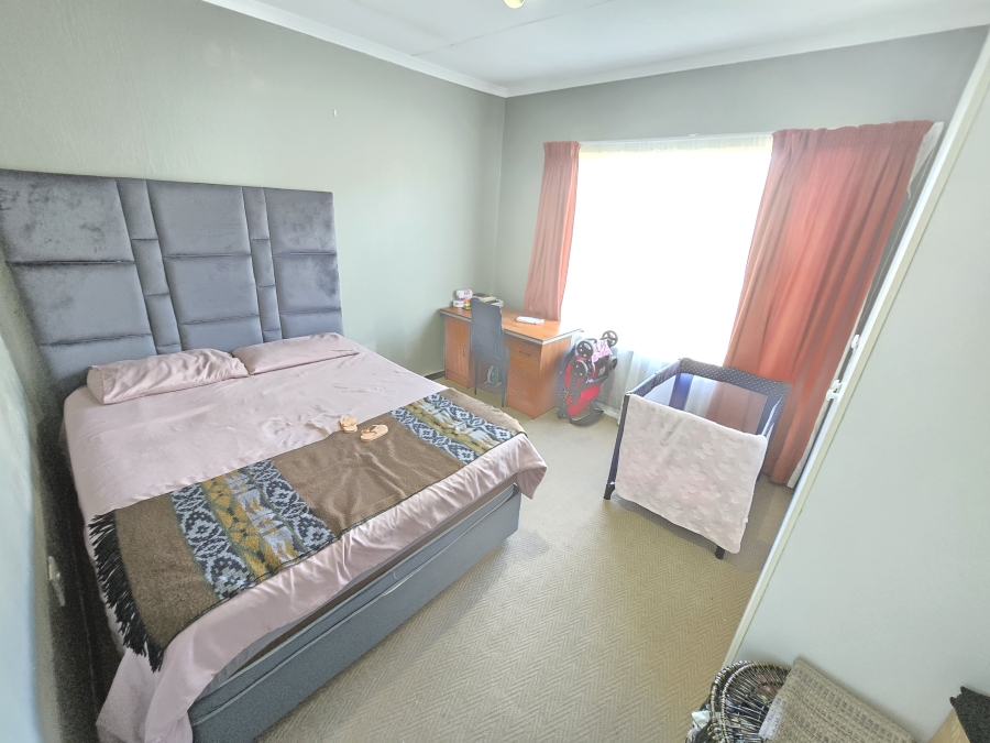 2 Bedroom Property for Sale in Wilgeheuwel Gauteng