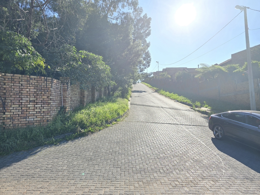 2 Bedroom Property for Sale in Wilgeheuwel Gauteng