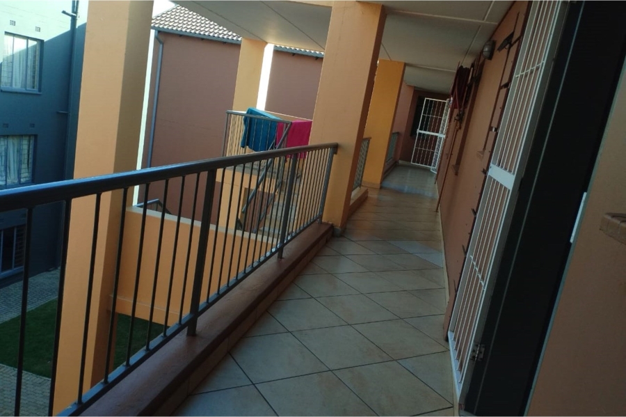 2 Bedroom Property for Sale in Jabulani Gauteng