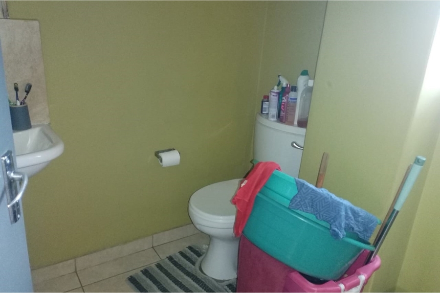 2 Bedroom Property for Sale in Jabulani Gauteng