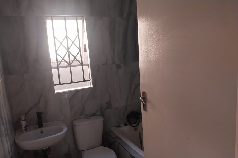 To Let 2 Bedroom Property for Rent in Lehae Gauteng