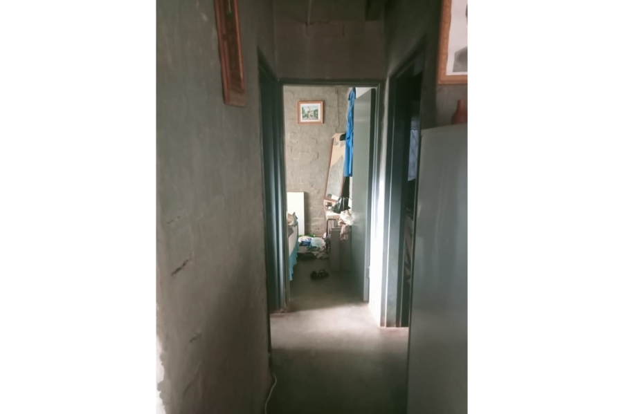 2 Bedroom Property for Sale in Lehae Gauteng
