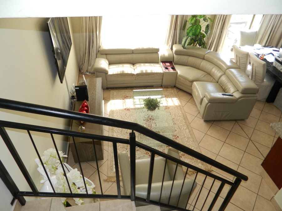 To Let 4 Bedroom Property for Rent in Hazeldean Gauteng