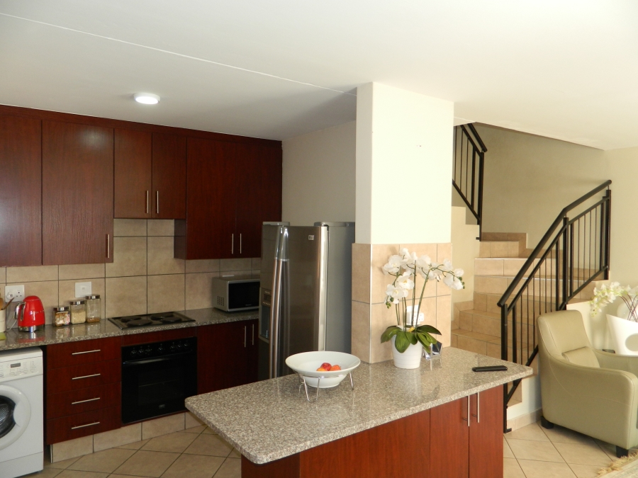 To Let 4 Bedroom Property for Rent in Hazeldean Gauteng