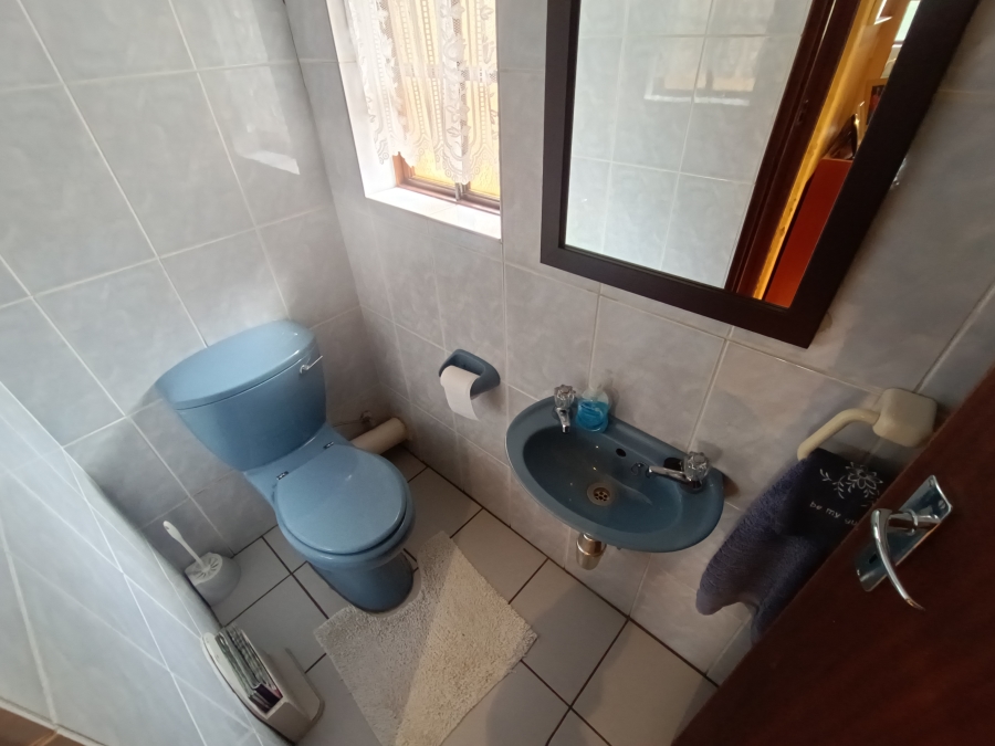 3 Bedroom Property for Sale in Hennopspark Gauteng