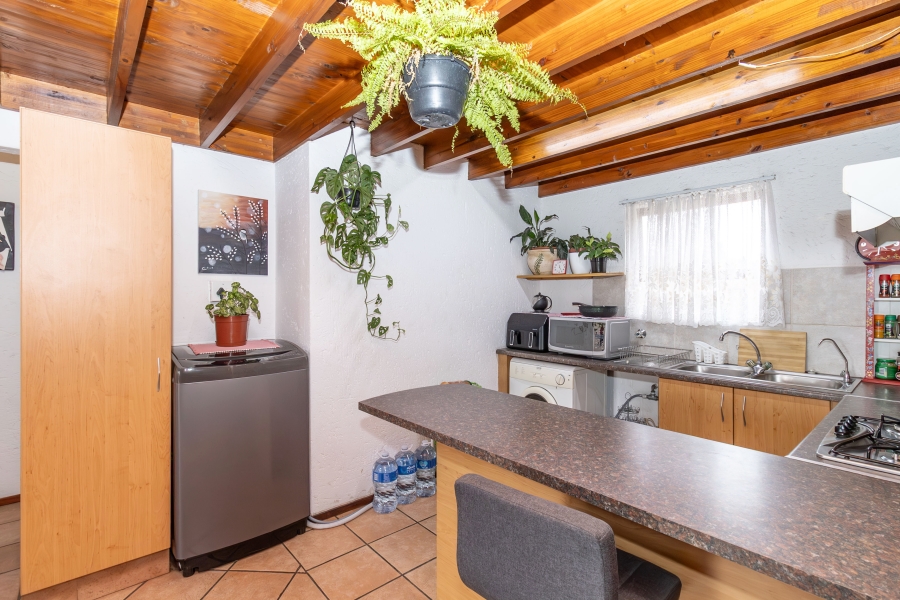 2 Bedroom Property for Sale in Douglasdale Gauteng