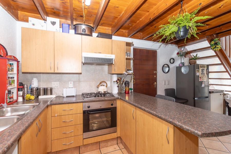 2 Bedroom Property for Sale in Douglasdale Gauteng