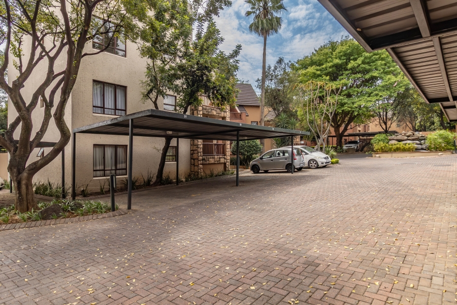 2 Bedroom Property for Sale in Douglasdale Gauteng
