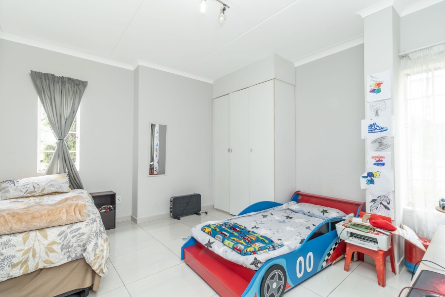 2 Bedroom Property for Sale in Douglasdale Gauteng