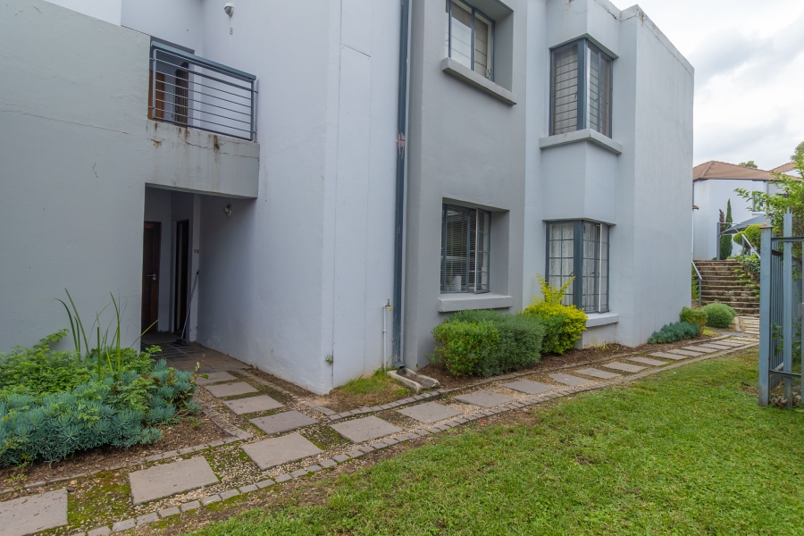 2 Bedroom Property for Sale in Douglasdale Gauteng