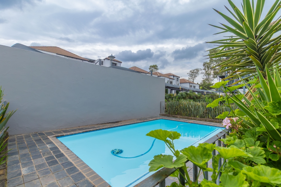 2 Bedroom Property for Sale in Douglasdale Gauteng
