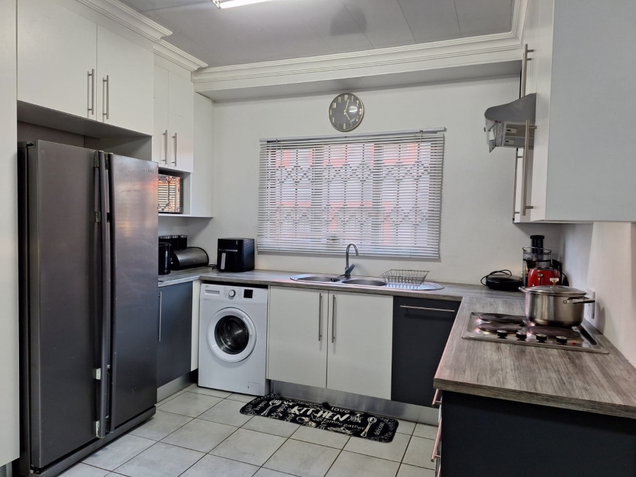 3 Bedroom Property for Sale in Bergsig Gauteng