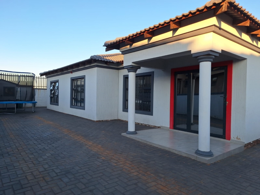 3 Bedroom Property for Sale in Bergsig Gauteng