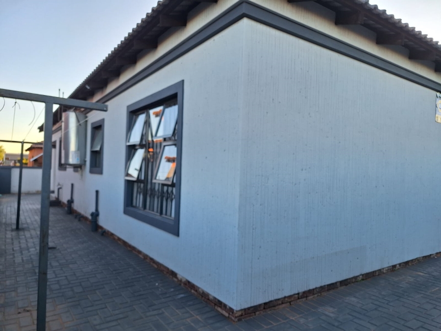 3 Bedroom Property for Sale in Bergsig Gauteng
