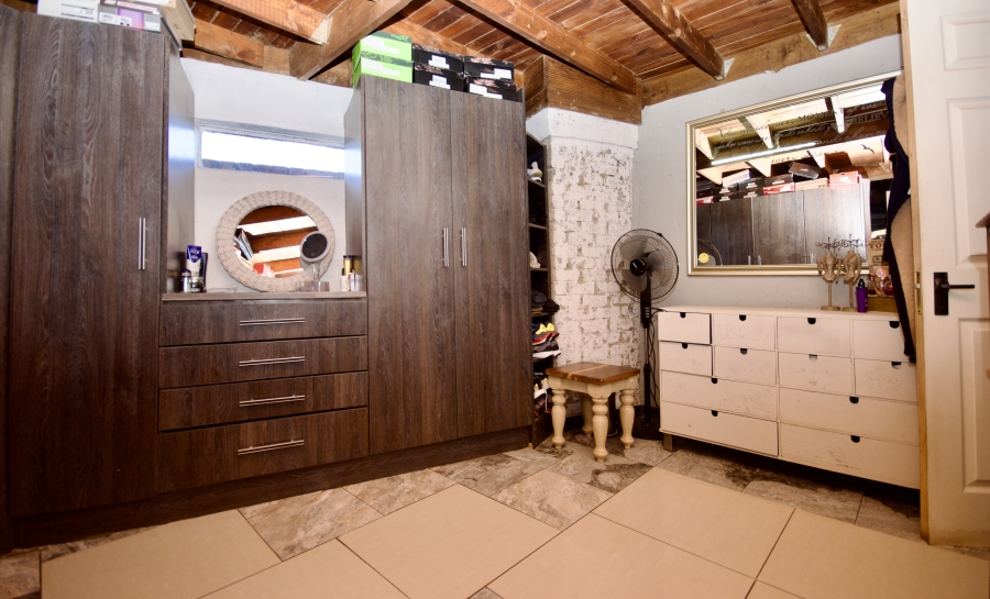 3 Bedroom Property for Sale in Eike Park Gauteng