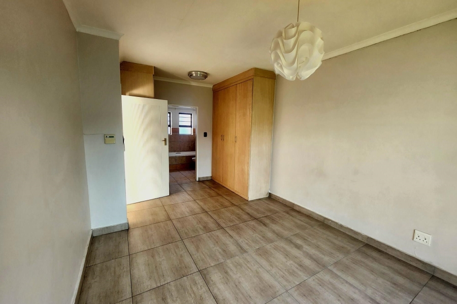 To Let 2 Bedroom Property for Rent in Kosmosdal Gauteng