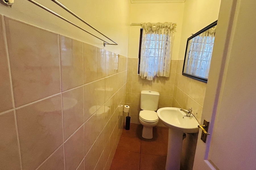 4 Bedroom Property for Sale in Barbeque Downs Gauteng