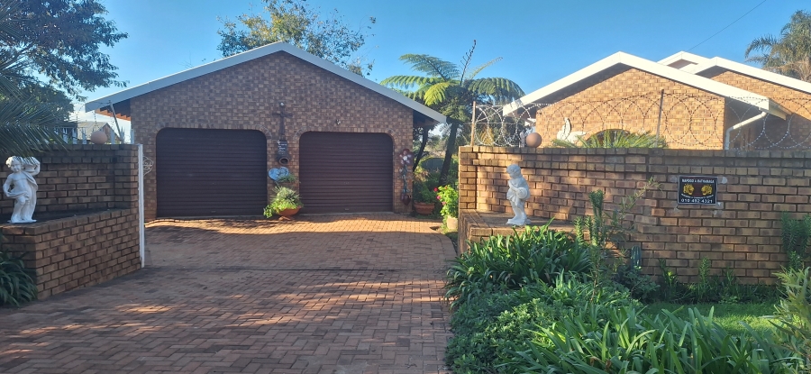 3 Bedroom Property for Sale in Randpoort Gauteng