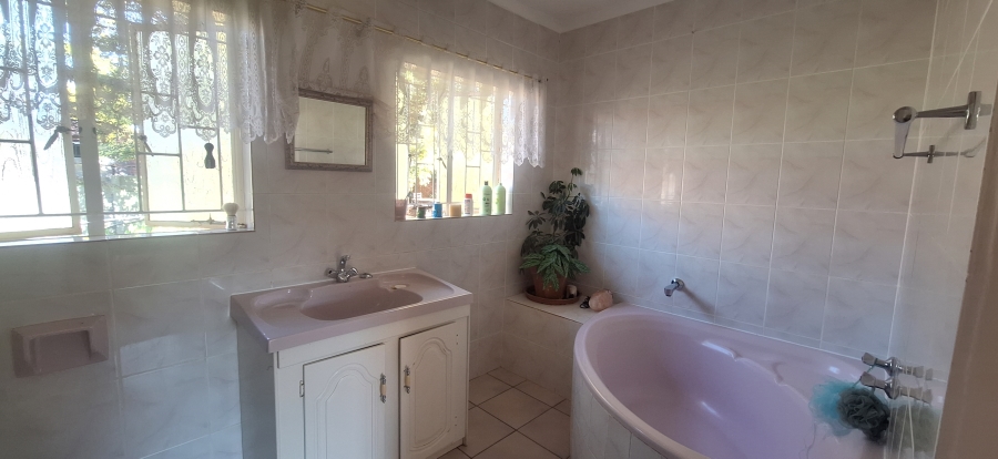 3 Bedroom Property for Sale in Randpoort Gauteng