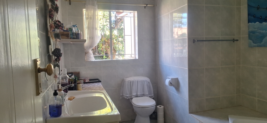 3 Bedroom Property for Sale in Randpoort Gauteng