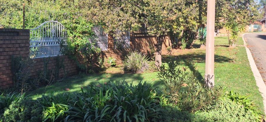 3 Bedroom Property for Sale in Randpoort Gauteng